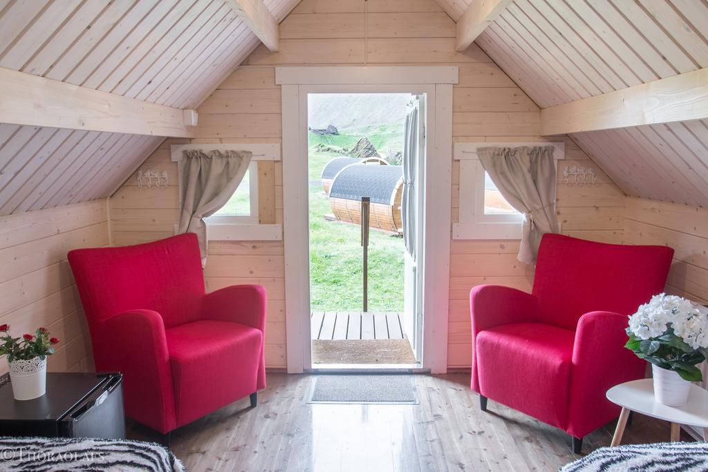 Glamping & Camping Vestmannaeyjar Exterior photo